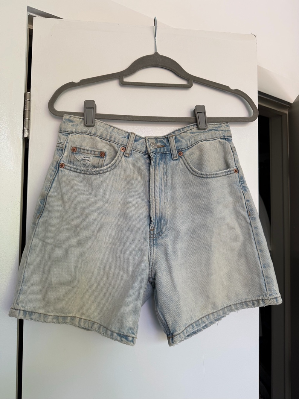 Zara High-Rise Mid-Length Relaxed Denim Shorts